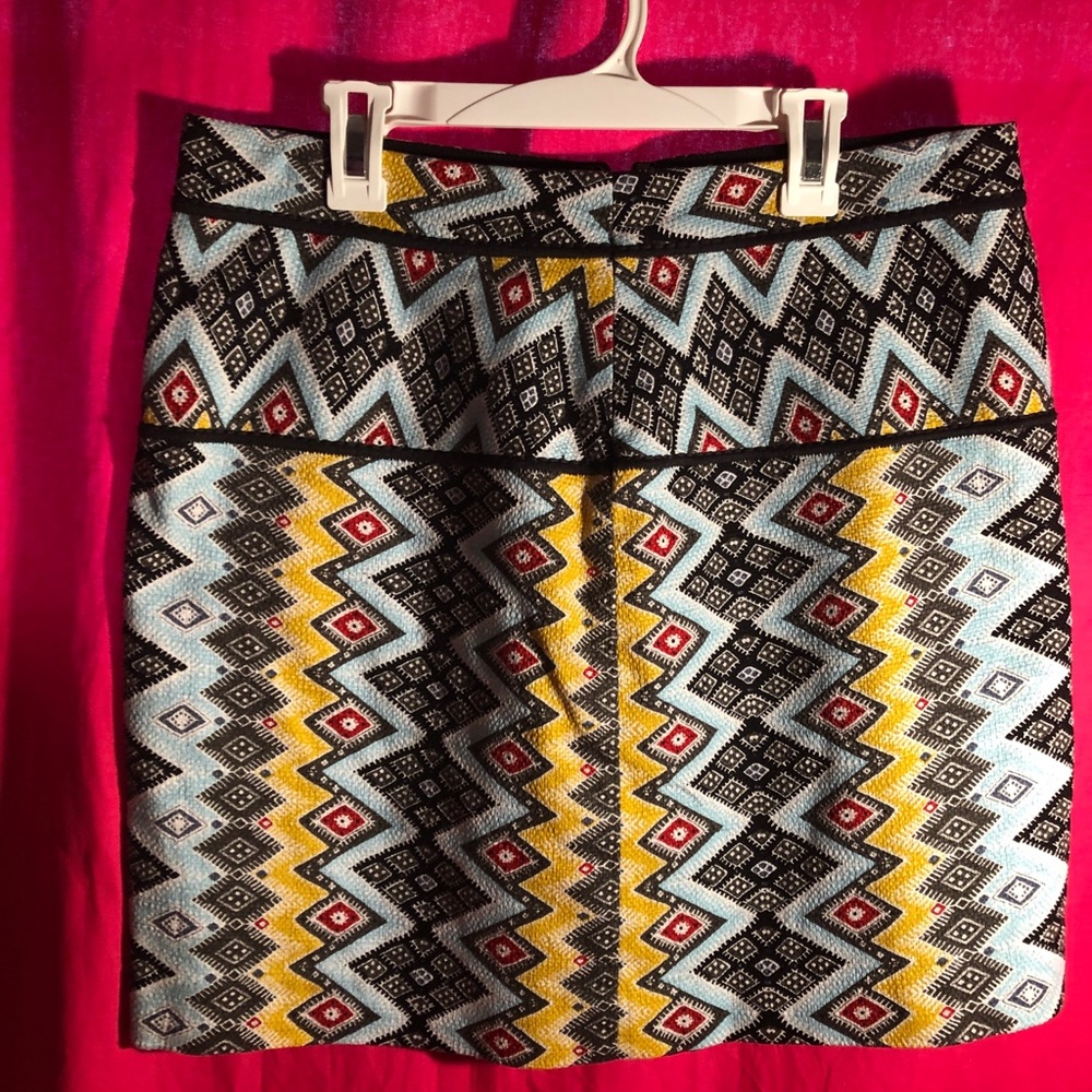 Loft skirt (color combination)